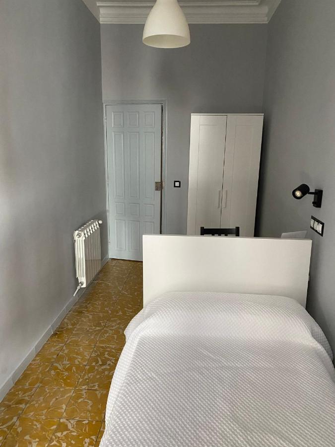Hostal Yolanda مدريد المظهر الخارجي الصورة