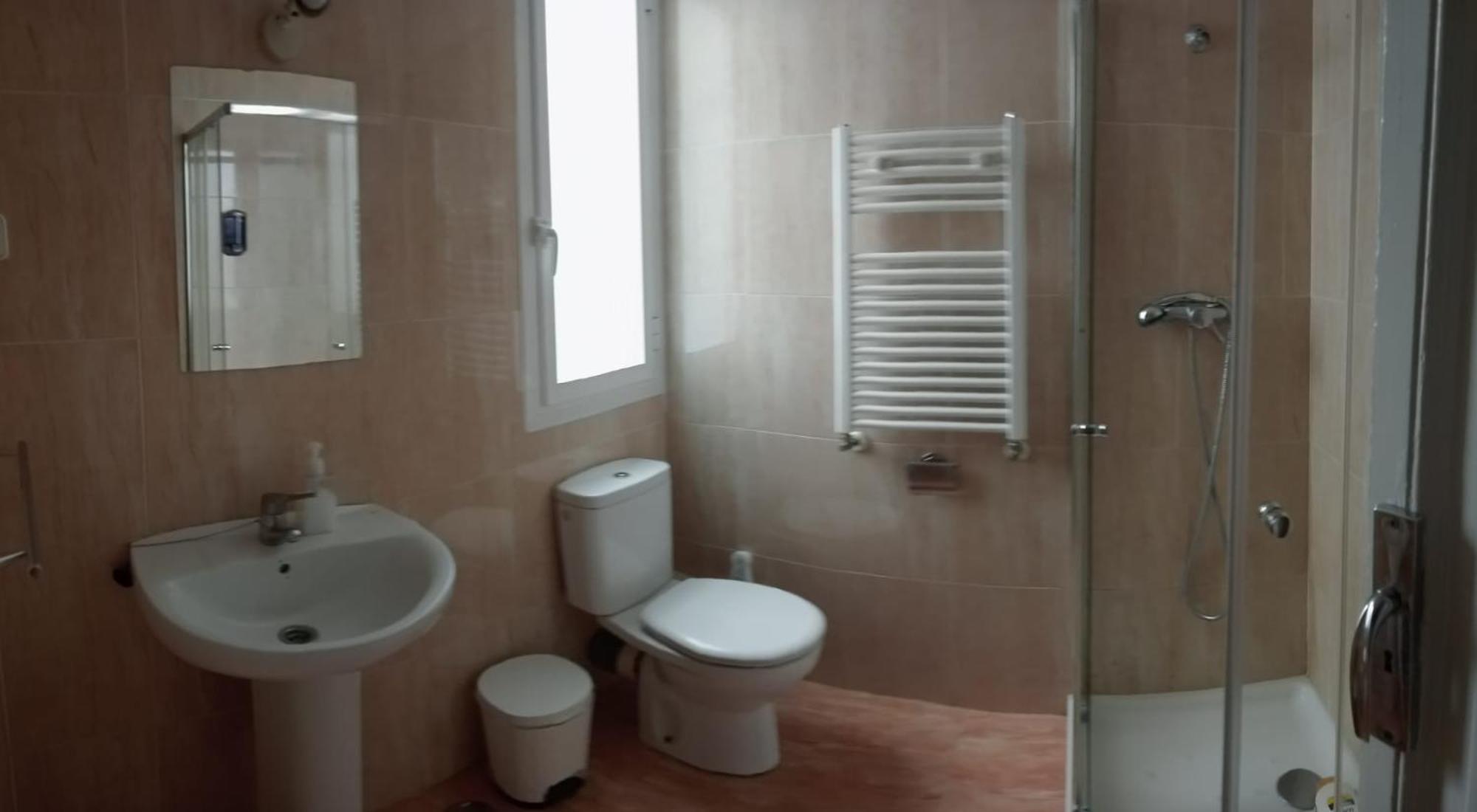 Hostal Yolanda مدريد المظهر الخارجي الصورة